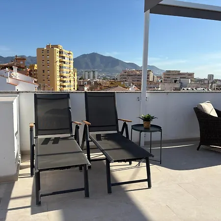 Sunny Penthouse By Costarentals - Ref 212 Appartement